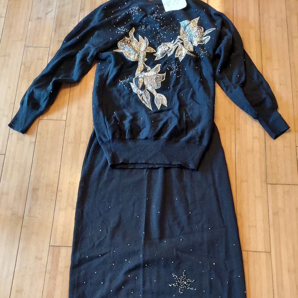 Diane Freis merino wool 2 pc dress beading in gold silver long skirt Nwt